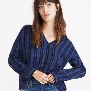 MADEWELL | Blue black Plaid V-Neck Blouse oversized casual long sleeve size XS